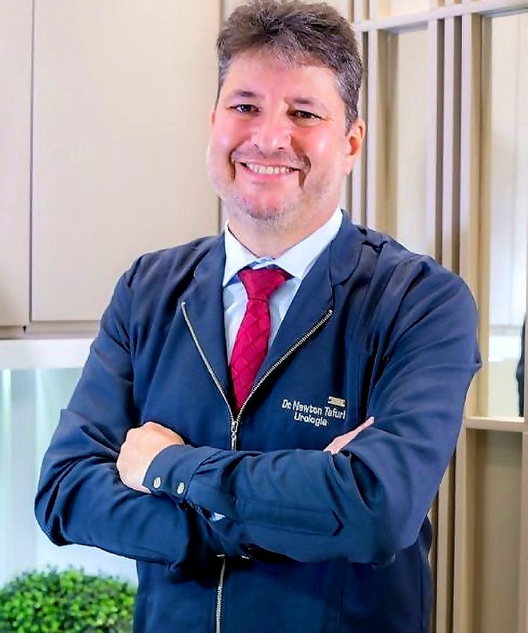 Dr. Newton Tafuri — Médico Urologista em Cuiabá, MT